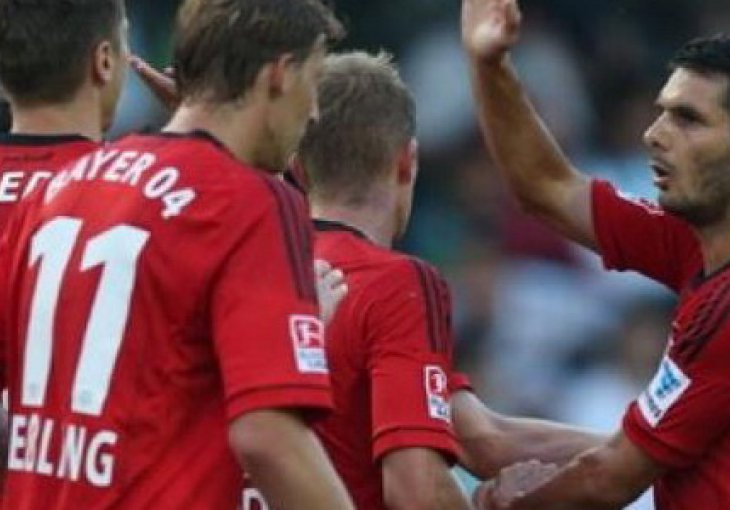 Spahića crveni karton skupo koštao