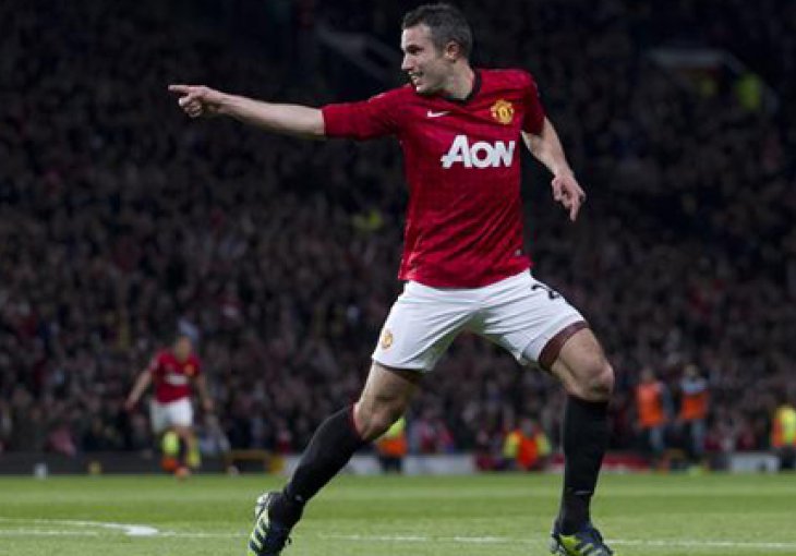 Manchester United saopštio Barceloni cijenu za Van Persiea