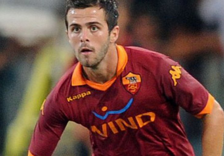 Miralem Pjanić idealna je solucija za Manchester United