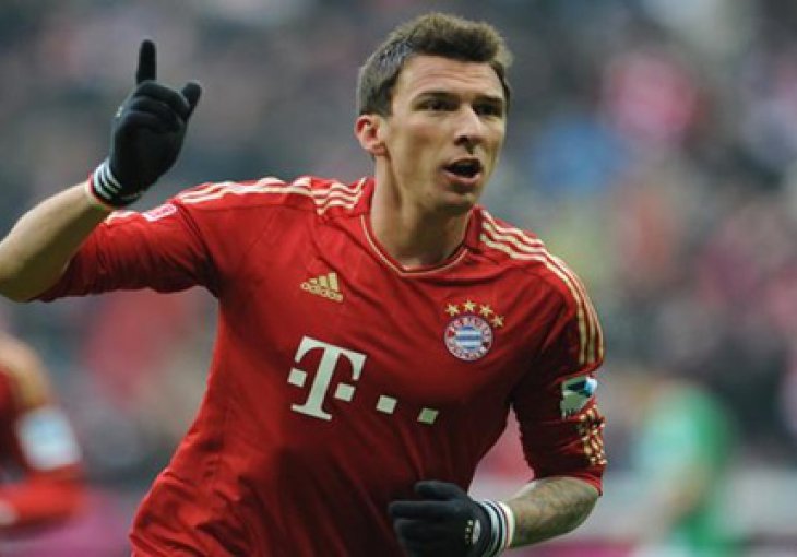 Juventus izdvaja 25 milijuna eura za Mandžukića!