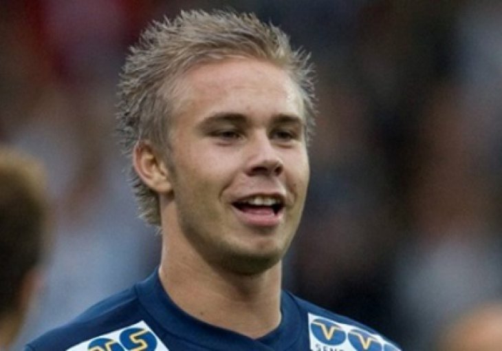 Igrač Barnsleya rugao se Rooneyu