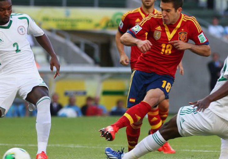 Crveni karton za nogomet u zemlji protivnika Zmajeva u Brazilu