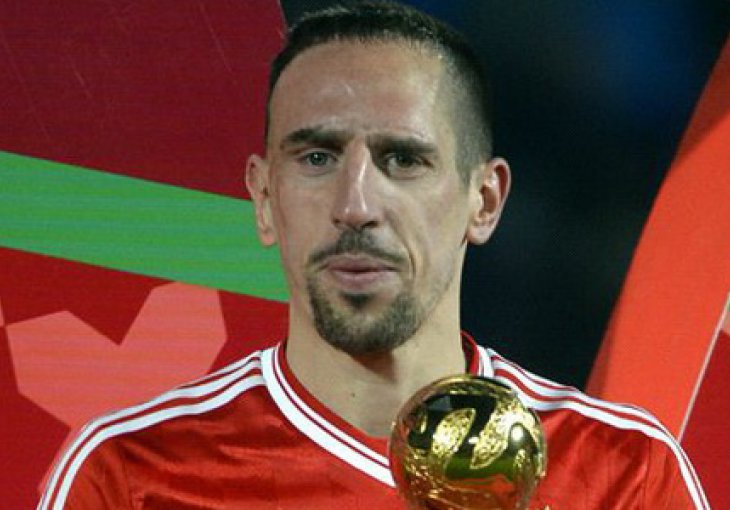 Ribery: Čast je biti u izboru sa Ronaldom i Messijem, ali...