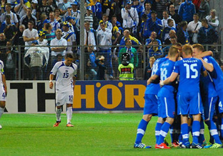 Bilo je smijeha, ali i suza! Pogledajte najteže trenutke za bh. navijače u 2013. godini
