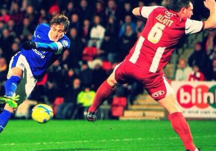 Jelavić sa dva gola donio pobjedu Evertonu