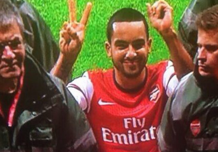 Pogledajte kako je Walcott razbjesnio navijače Tottenhama