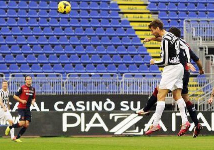 Juventus u Cagliariju došao na korak bliže tituli