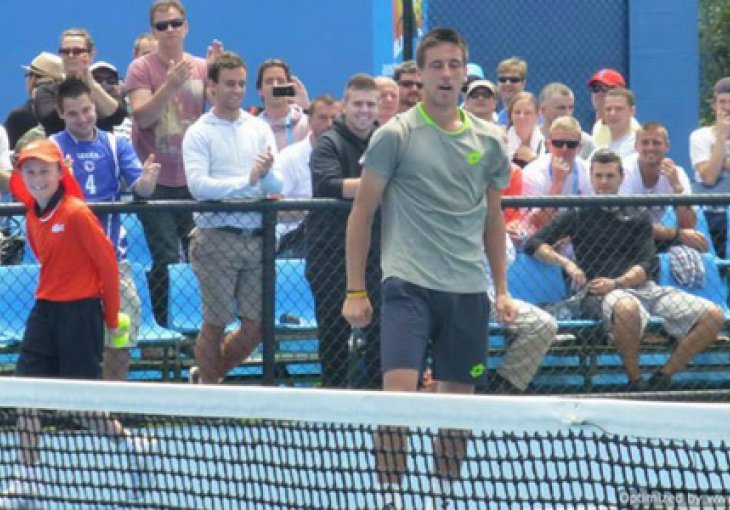 Hrvatski mediji podcjenjivački izvijestili o pobjedi Džumhura