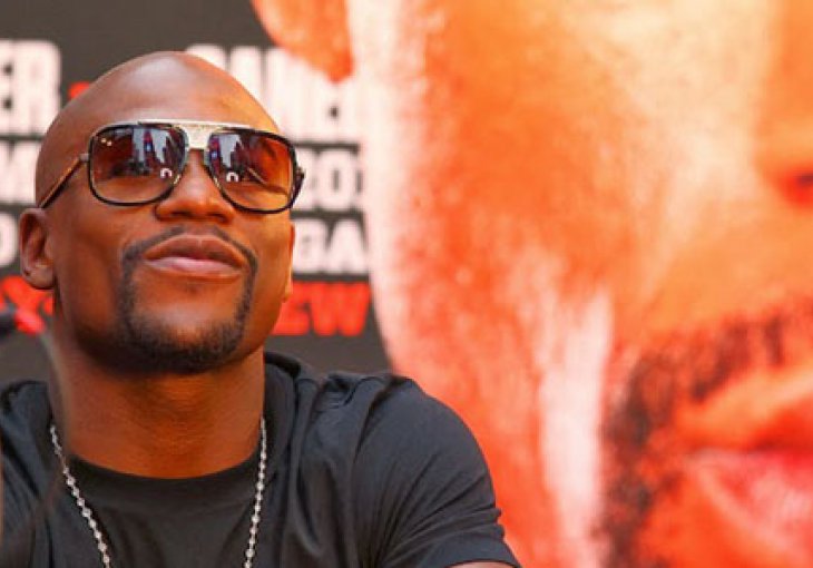 Floyd Mayweather se povlači iz boksa