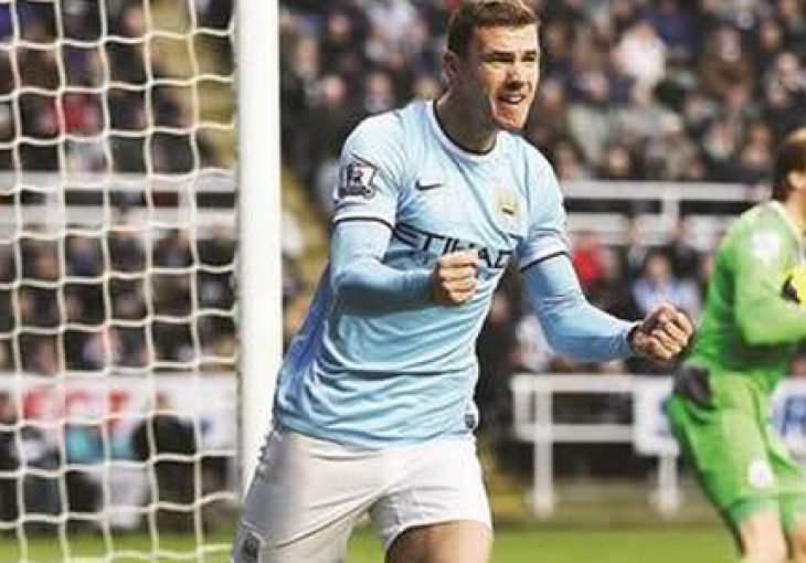 Nije dosta ni 7 golova u 7 utakmica: Pellegrini vratio Džeku na klupu