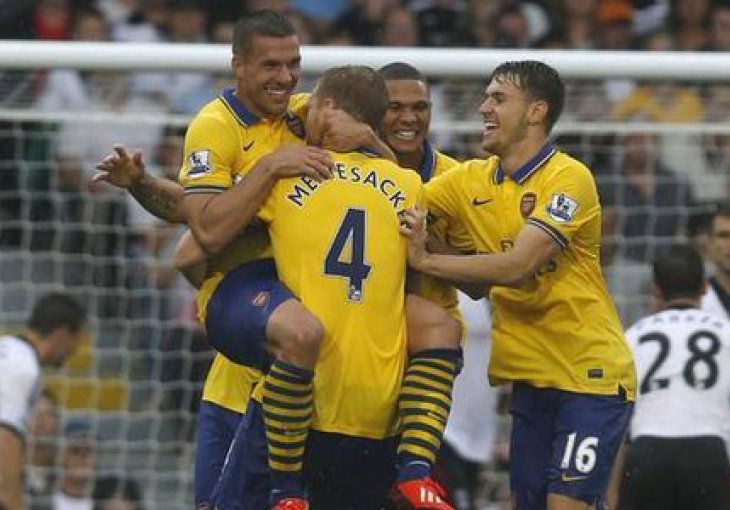 Arsenal spremio nove ugovore za svoj pouzdani dvojac