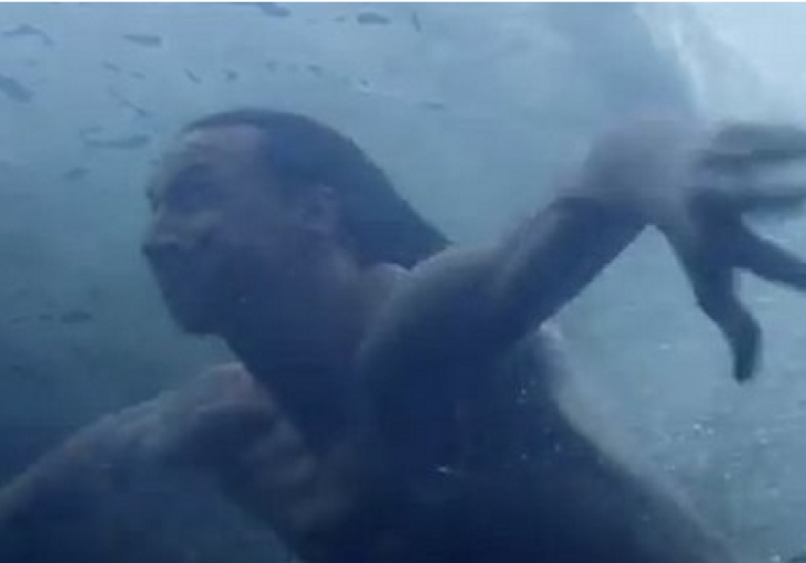 Pogledajte Ibrahimovića kao tetoviranog snajperistu