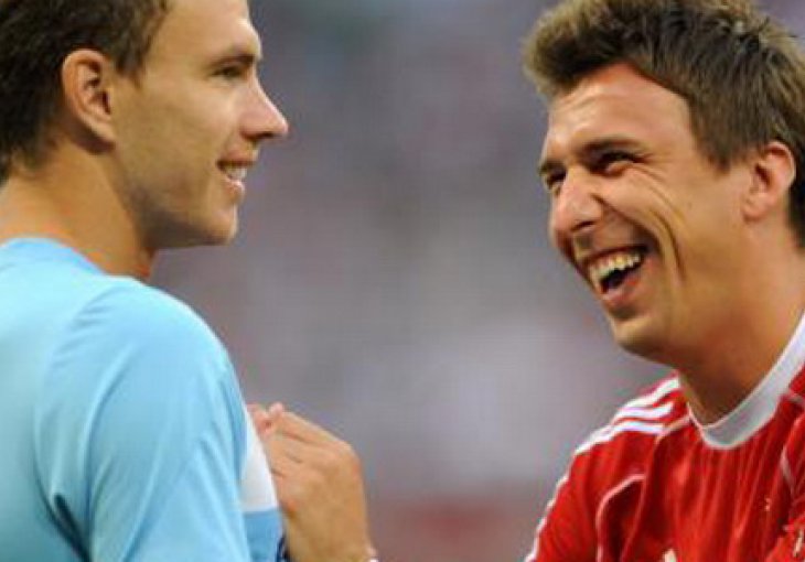 Arsenal na ljeto dovodi napadača: Džeko i Mandžukić Wengerove 