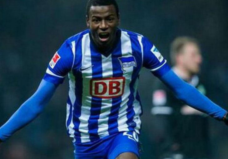 Hertha gurnula Hamburg prema Cvajti
