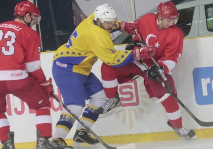 Hokejaški spektakl u Zetri pripao Turskoj