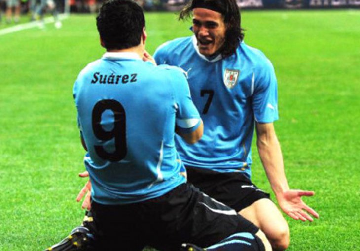 Cavani: Suarez uživa u Liverpoolu