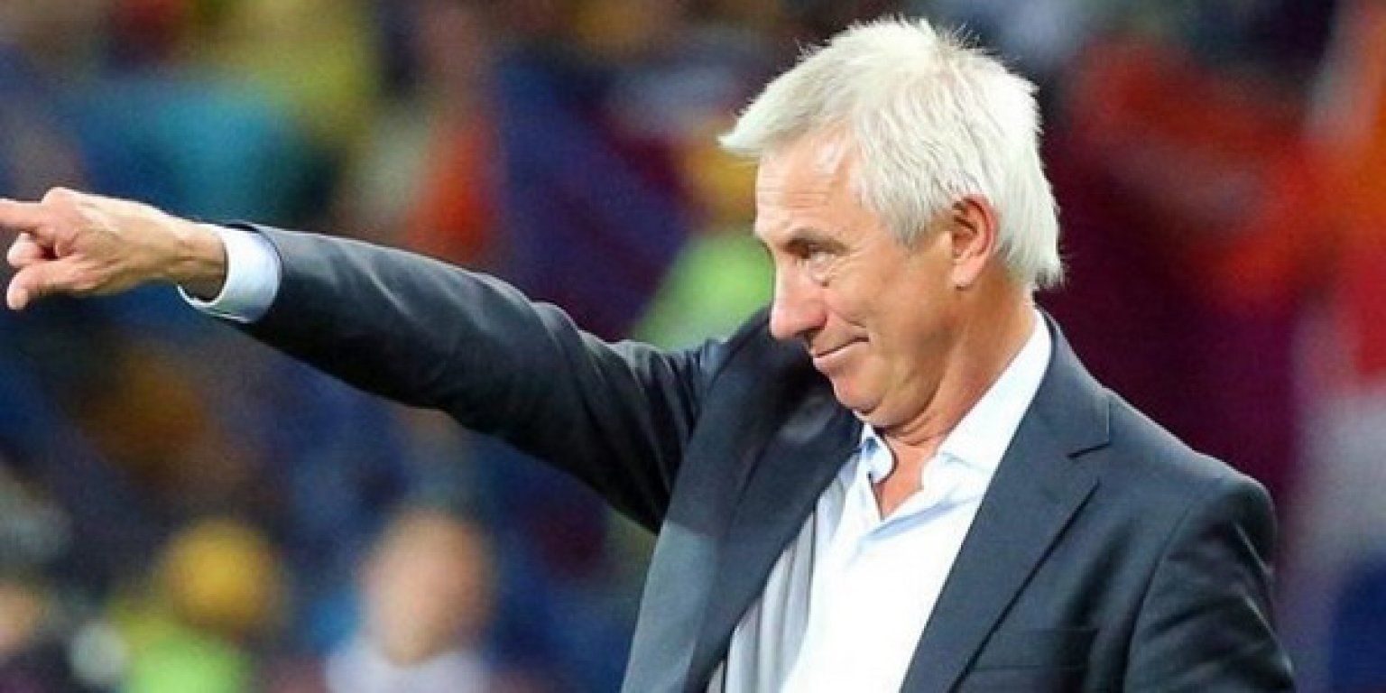 bert-van-marwijk-soll-erst-von-mittwoch-an-beim-hsv-ins-geschehen-eingreifen-