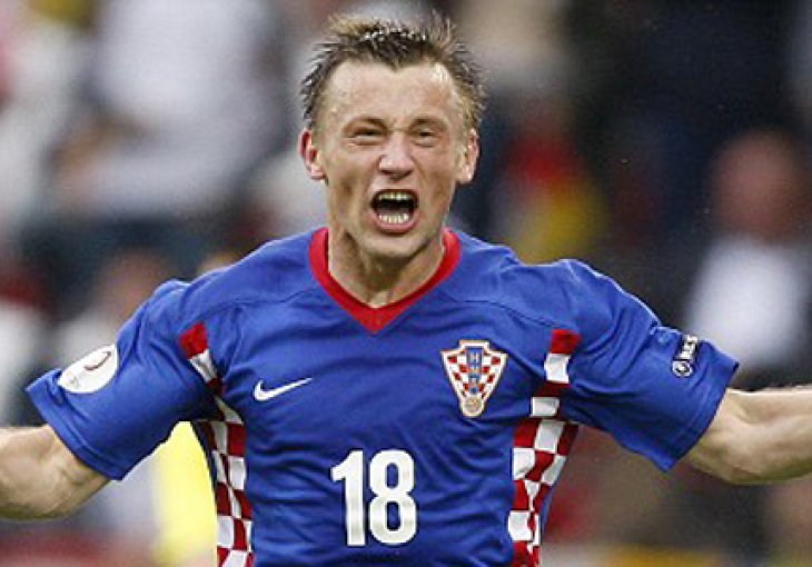 Ivica Olić dolazi kod Asmira Begovića
