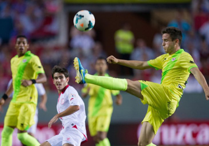 Sevilla gurnula Rayo Vallecano prema drugoj ligi