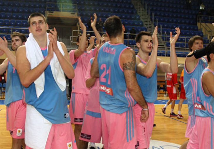 Košarka je džentlmenski sport: Mega Vizura se zahvalila Širokom