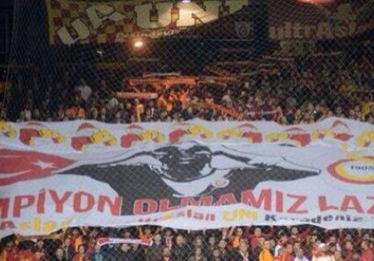 Mancini opet ponizio Hajrovića, Galata samo remizirala s davljenikom