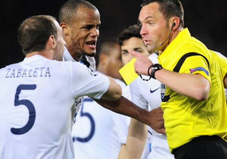 Džeko, Kompany i Fernandinho glasno prigovarali sudiji nakon utakmice