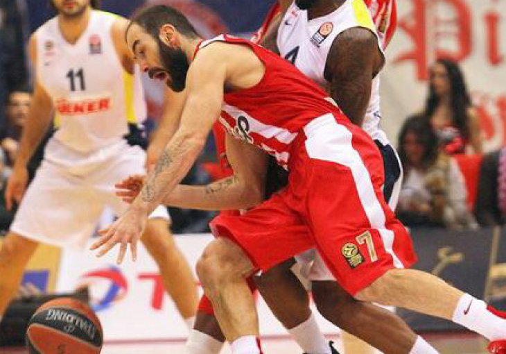 Fenerbahce slavio u infarktnoj završnici