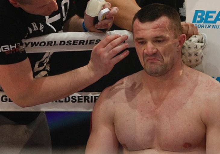 Cro Cop u svlačionici nakon poraza primio poziv koji ga je šokirao