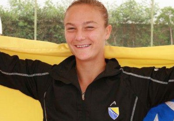 Serena i dalje uvjerljivo vodi, napredak bh. teniserki