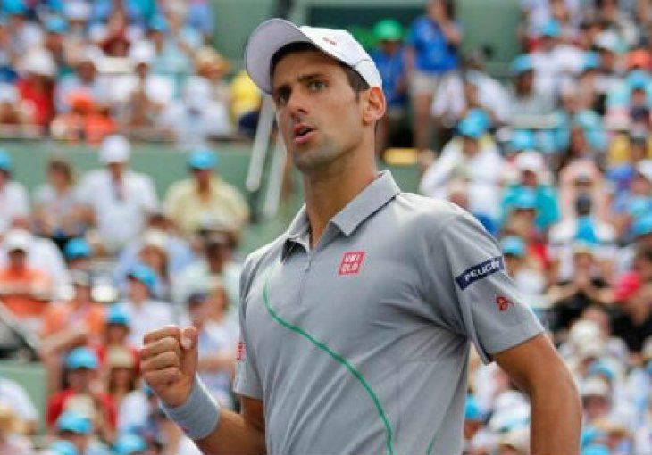 Najljepše ostavio za kraj: Pogledajte kako je Novak ponizio Rafu u odlučujućem poenu