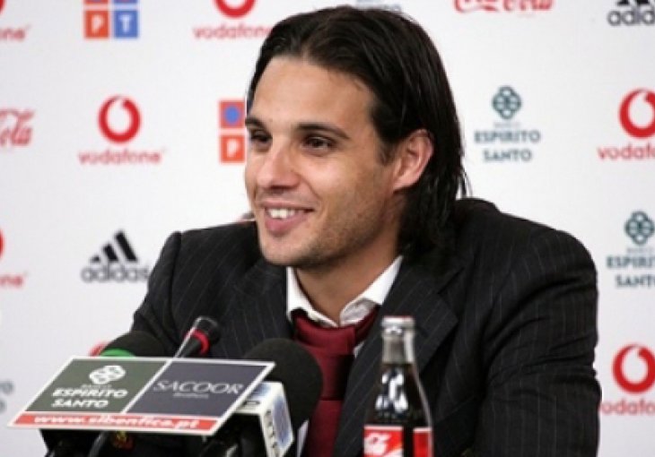 Nuno Gomes objavio kraj profesionalne karijere