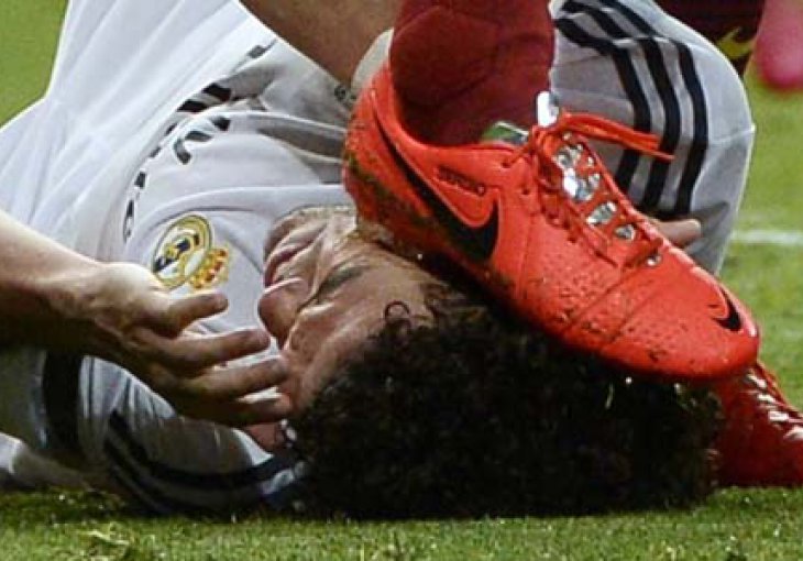 Pepe: Busquets me nagazio, niko nije glup da vjeruje drugačije