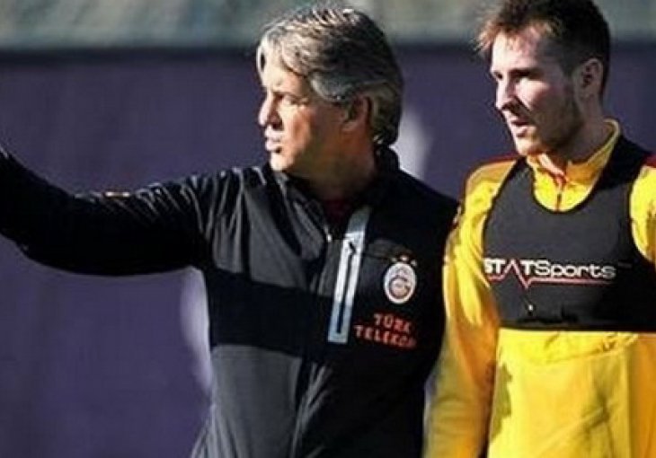 Mancini Hajrovića potjerao na tribine
