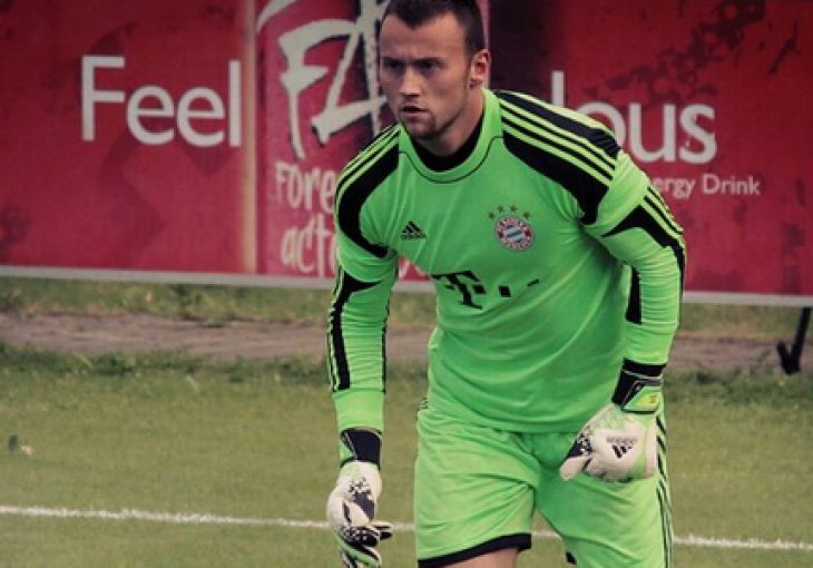 Bayern blizu finala, mladi bh. fudbaler na klupi Bavaraca