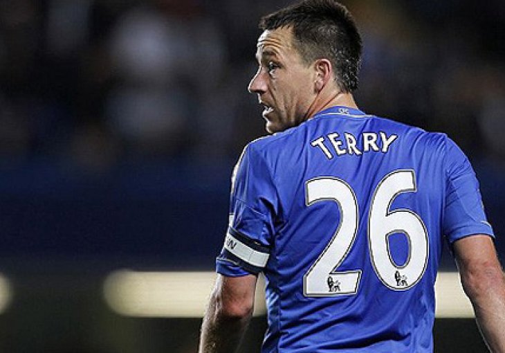 Chelsea nudi Terryju duplo manji ugovor