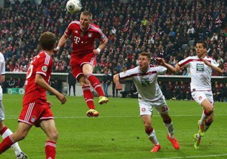 Lagane pobjede Dortmunda i Bayerna