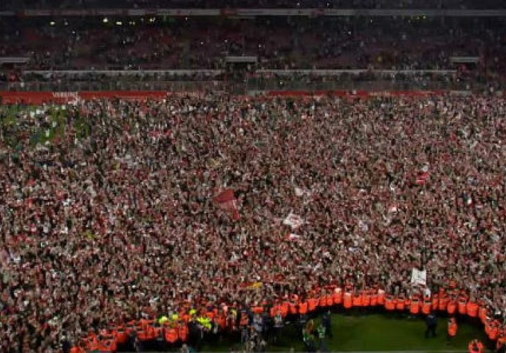 Ovako su navijači Kolna proslavili povratak u Bundesligu
