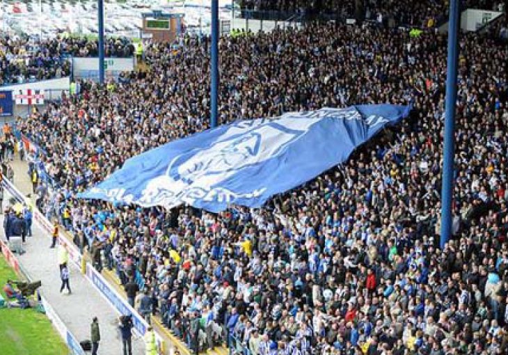 Navijači Sheffield Wednesdaya odali počast navijaču koji je na samrti