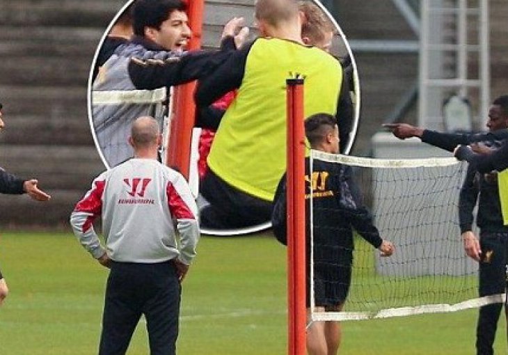 Suarez i Škrtel se zamalo potukli na treningu Liverpoola