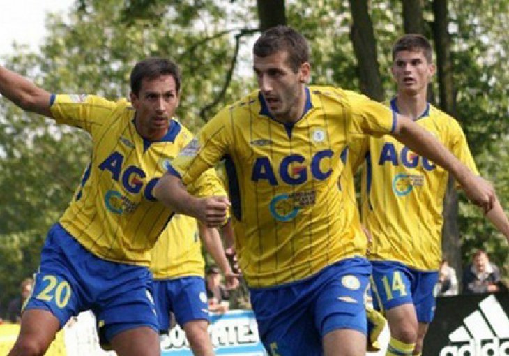 Bh. internacionalac u Češkoj nakon trijumfa nad prvakom ostao bez kose