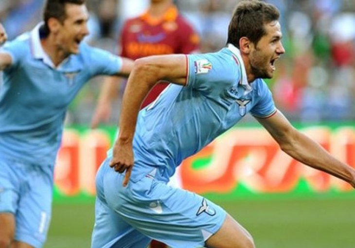 Brutalno: Pogledajte zbog čega je isključen Senad Lulić