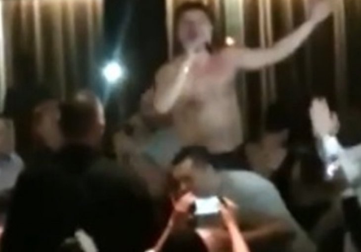Zdravko Mamić se skinuo gol u sarajevskom restoranu Bosna