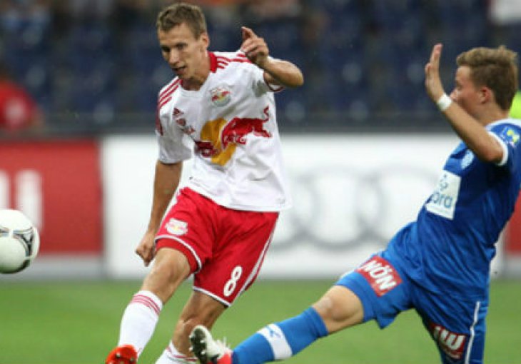 Ibiševićev Stuttgart doveo prvo pojačanje za narednu sezonu