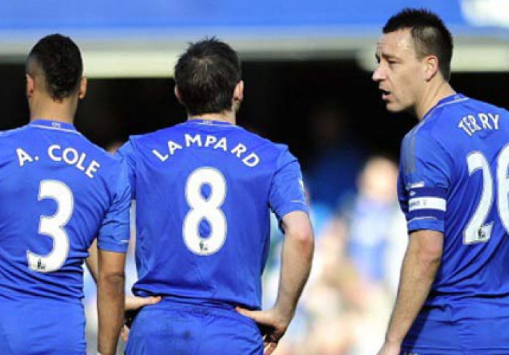 Mourinho najavio ostanak Terryja i Colea u Chelseaju