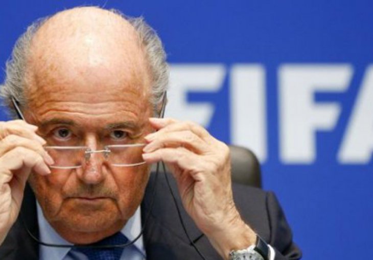 Blatter će se kandidovat za peti mandat na mjestu predsjednika FIFA-e