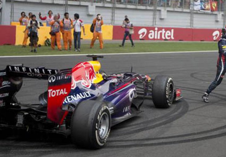 Vettel drastično kažnjen