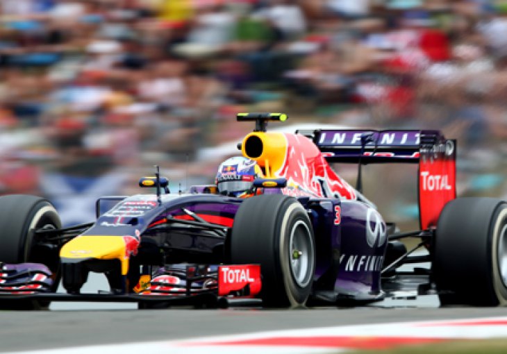 Iz Red Bulla se ne predaju: Bliže smo Mercedesu