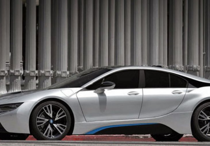 BMW sprema model i8 GranCoupe?