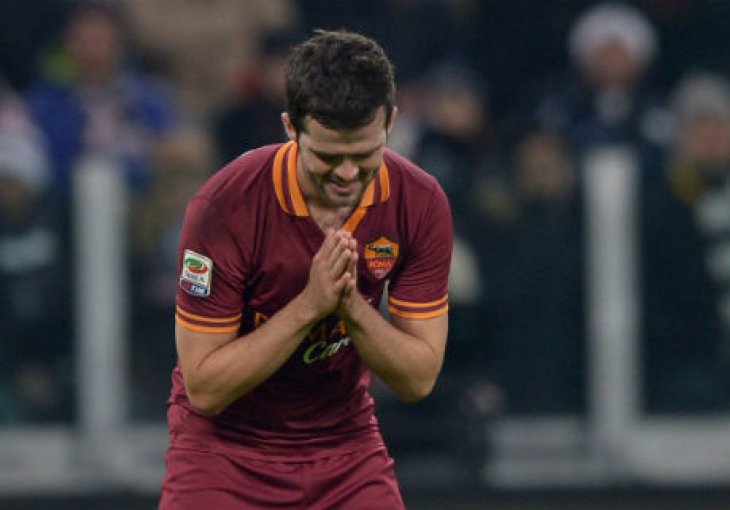 Sramne scene: Krvnik nokautirao Miralema Pjanića