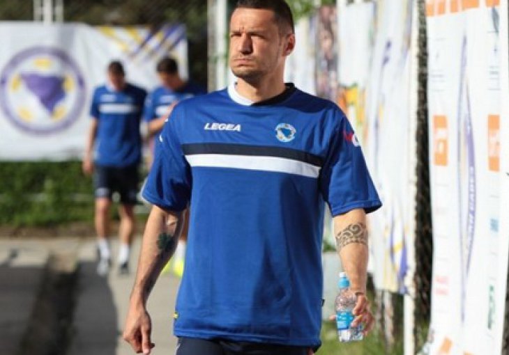 Trojica Zmajeva se žalila na povrede